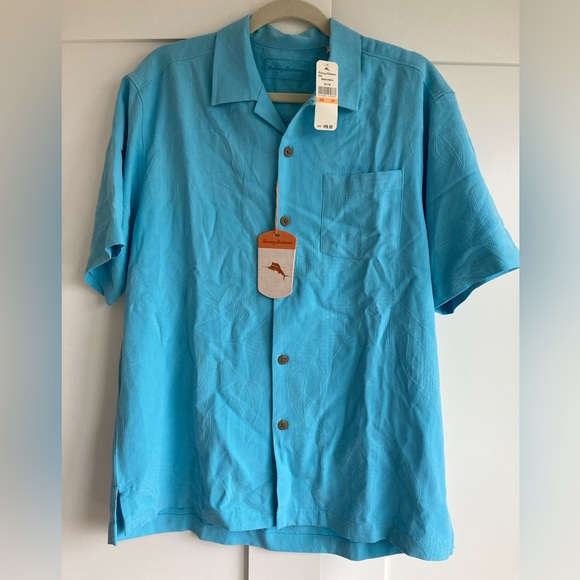 Tommy Bahama Other - NWT Men’s TOMMY BAHAMA Short Sleeved Button Down Shirt 100% Silk Sz S/P